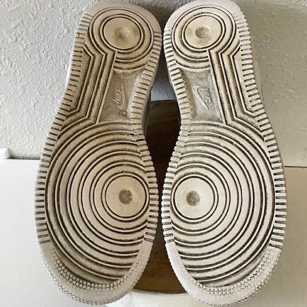 Pre-LOVED Nike Air Force 1 White and Black Custom Made Size 6Y